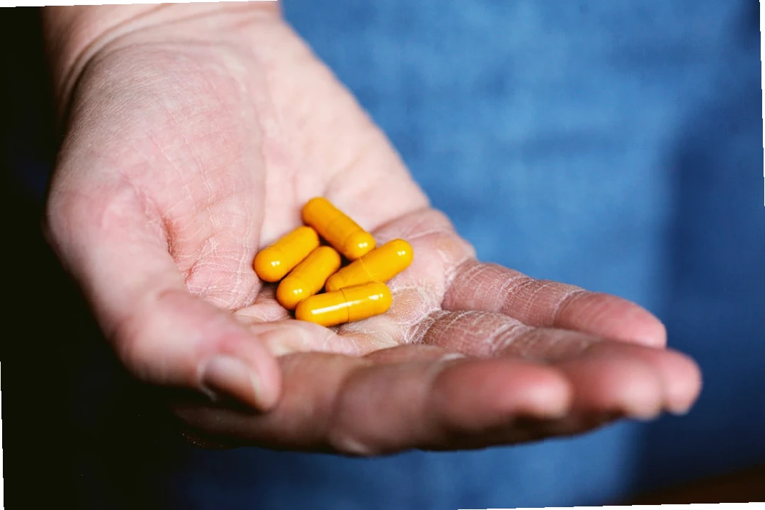 비오틴콜라겐 제품과 주의사항 안내 이미지